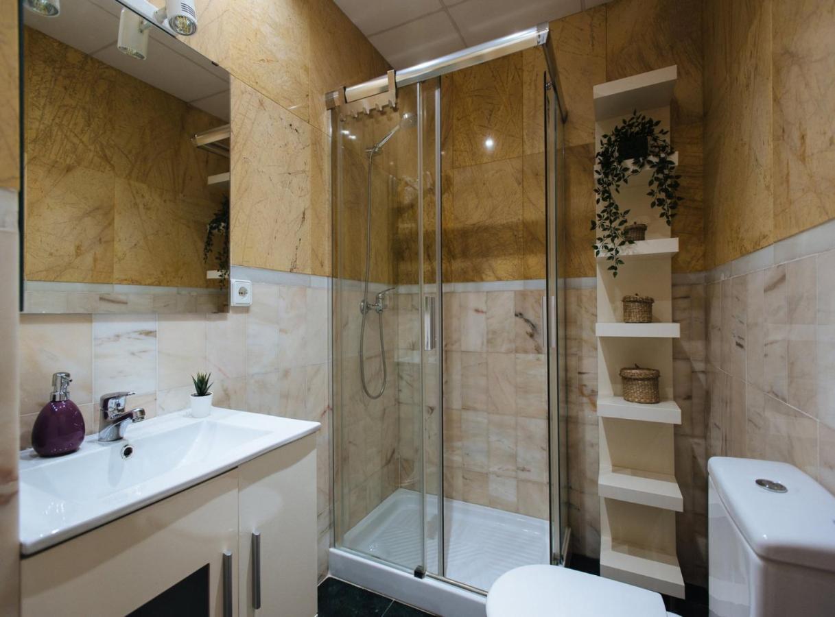 Holi-Rent Lanza Appartement Sevilla Buitenkant foto